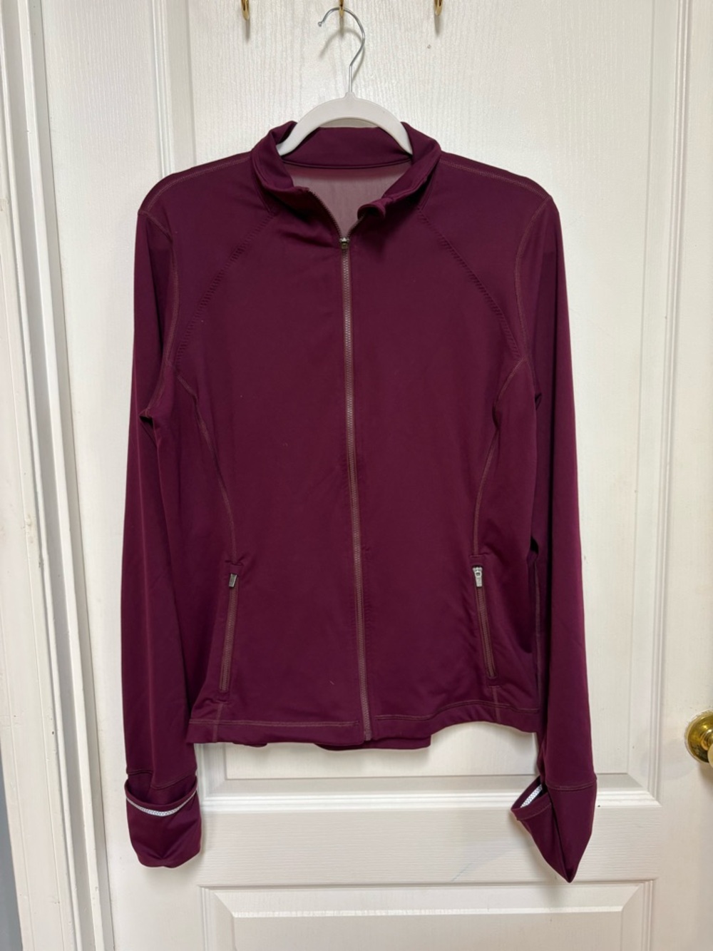 Victoria Sport Women's Maroon Lightweight Full-Zip Jacket size Large